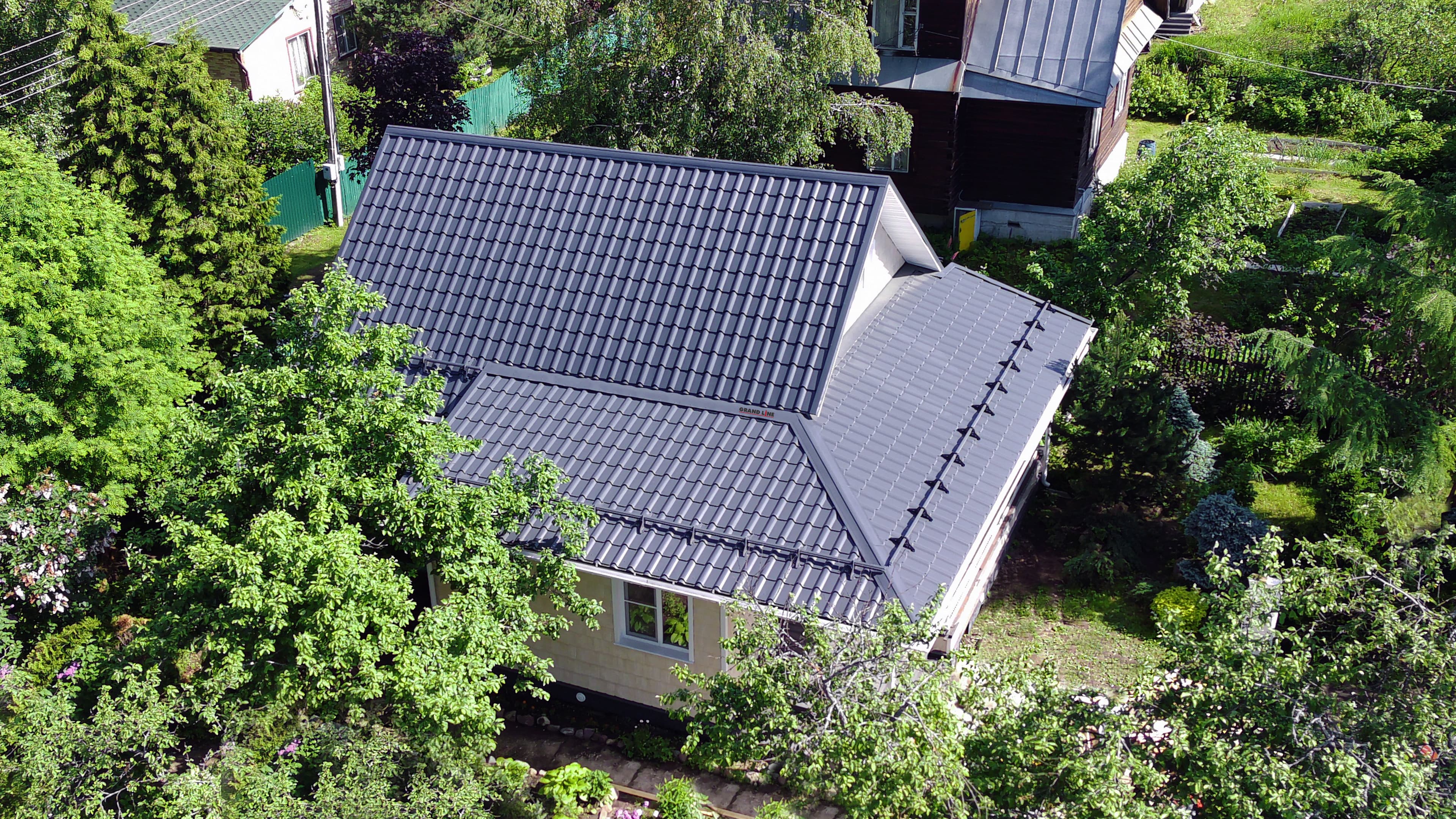 Металлочерепица "Камея" ("Kamea") v01 0,5 Satin RAL 7024 мокрый асфальт - Image 5